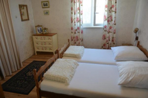 Apartman sa 3 spavace sobe u Kucistu